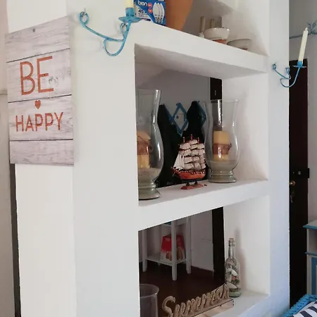 Domus Eleonora A Due Passi Dal Mare 阿兰奇湾城