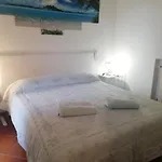 Casa vacanze Domus Eleonora A Due Passi Dal Mare *