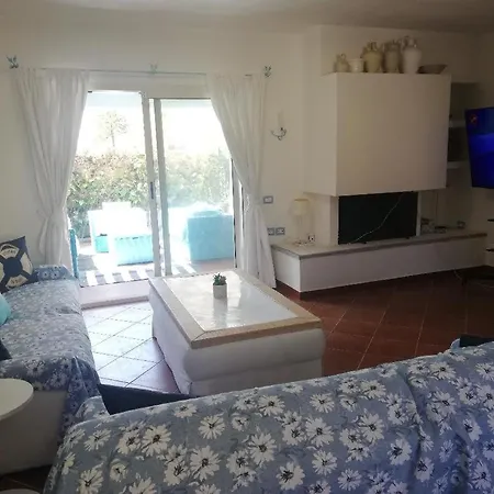 Domus Eleonora A Due Passi Dal Mare Semesterbostad